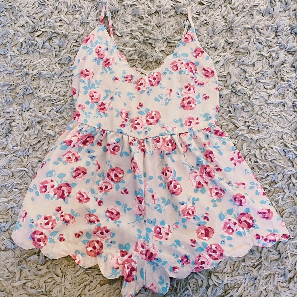 Mimi chica floral romper🌸💓